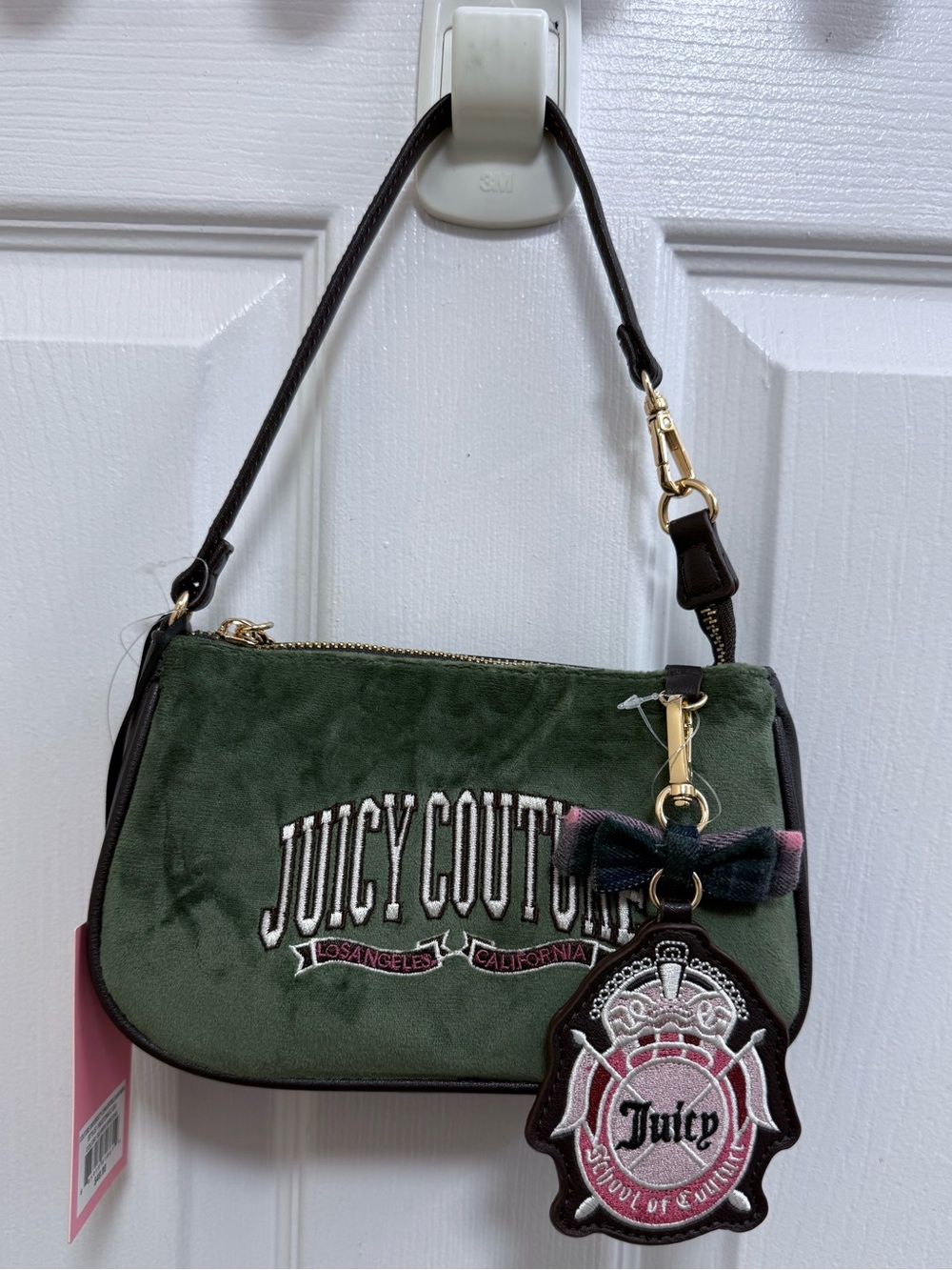 NWT Juicy Couture University Convertible Mini Wristlet in Super Greens